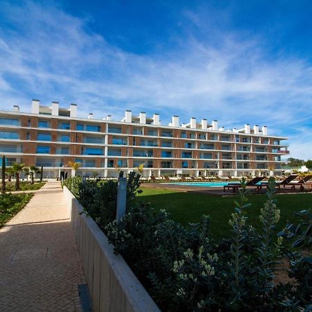 Green C Apartment - Luxurious & Playground & Garage Albufeira Kültér fotó